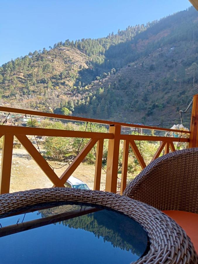 Rrr Resorts Tirthan Valley By Rrr Hotels & Resorts Banjār Eksteriør bilde